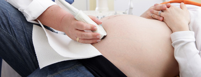 UTMB study finds obese pregnant women that maintain or lose weight save money, have healthier newborns